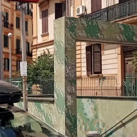 Pulcinella's Nest Vicino Centro Storico Di Apartamento
